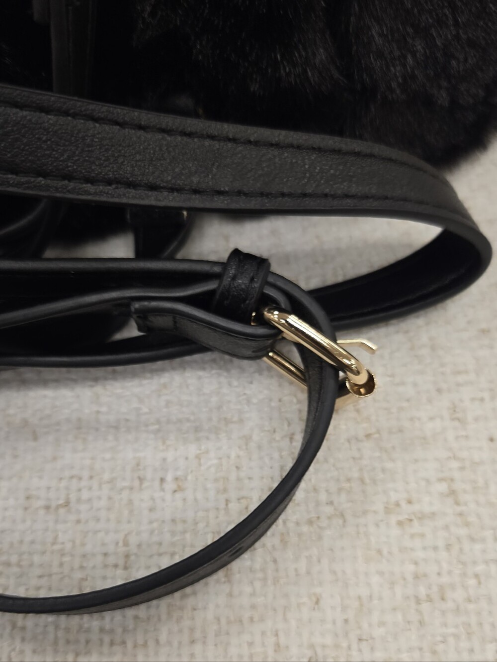 Juicy Couture Black Faux Fur Backpack - Picture 5 of 6